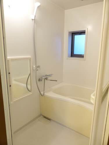 アクシス 風呂画像