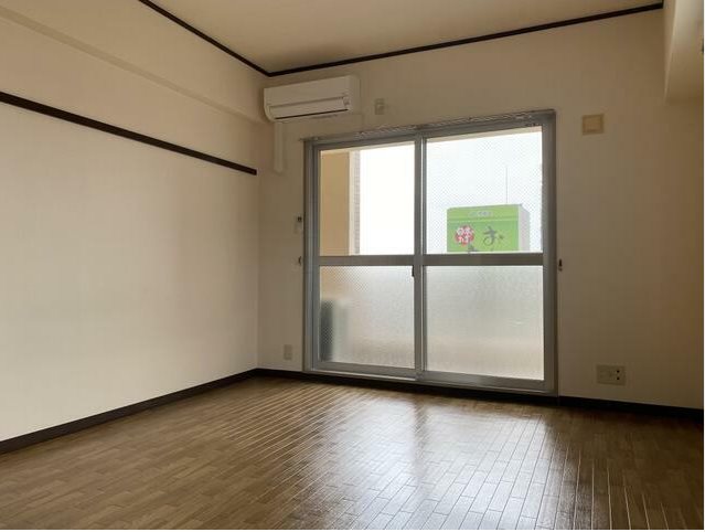 マ・グランⅢ リビング