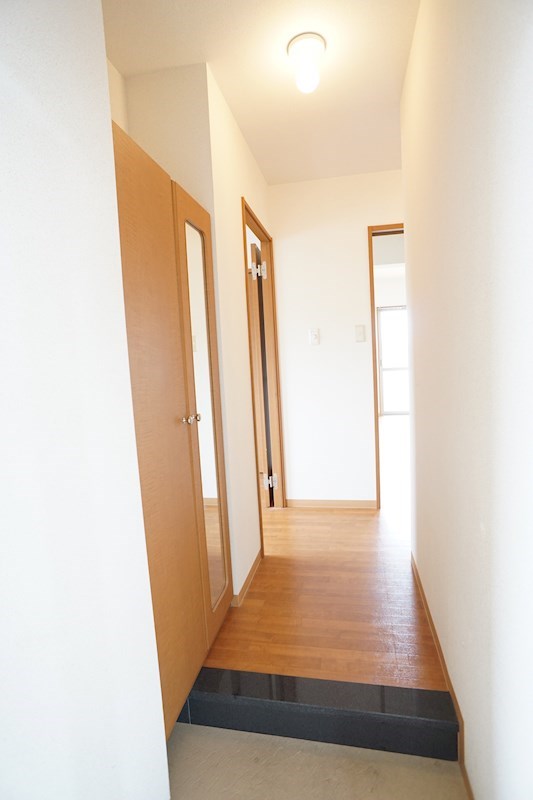 グランシャリオ 玄関