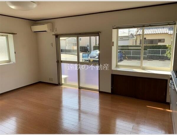 サンフラワーA リビング