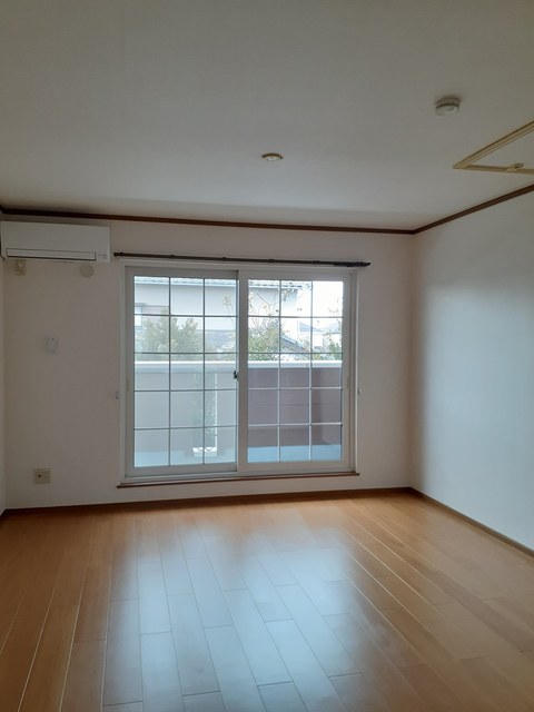 コンフォールＹ・Ｔ　Ⅱ リビング