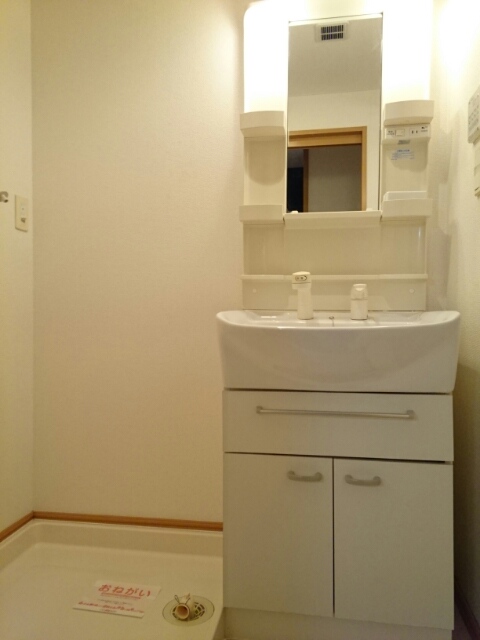 ラフィーネＦ その他2