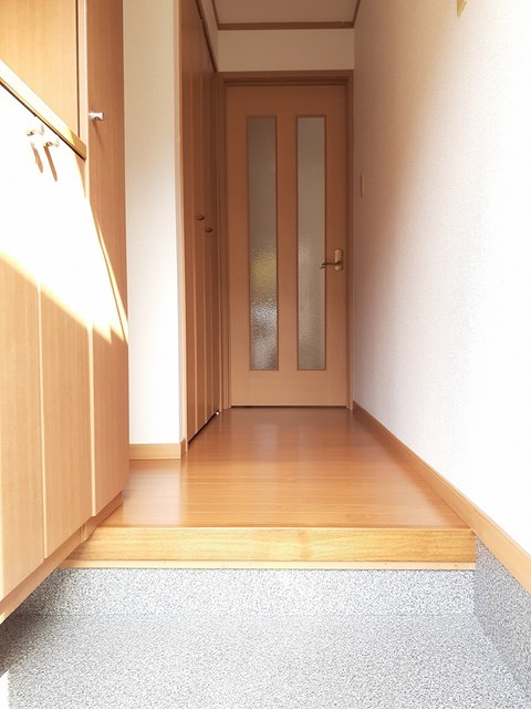 フィオーレ・Ｆ 玄関