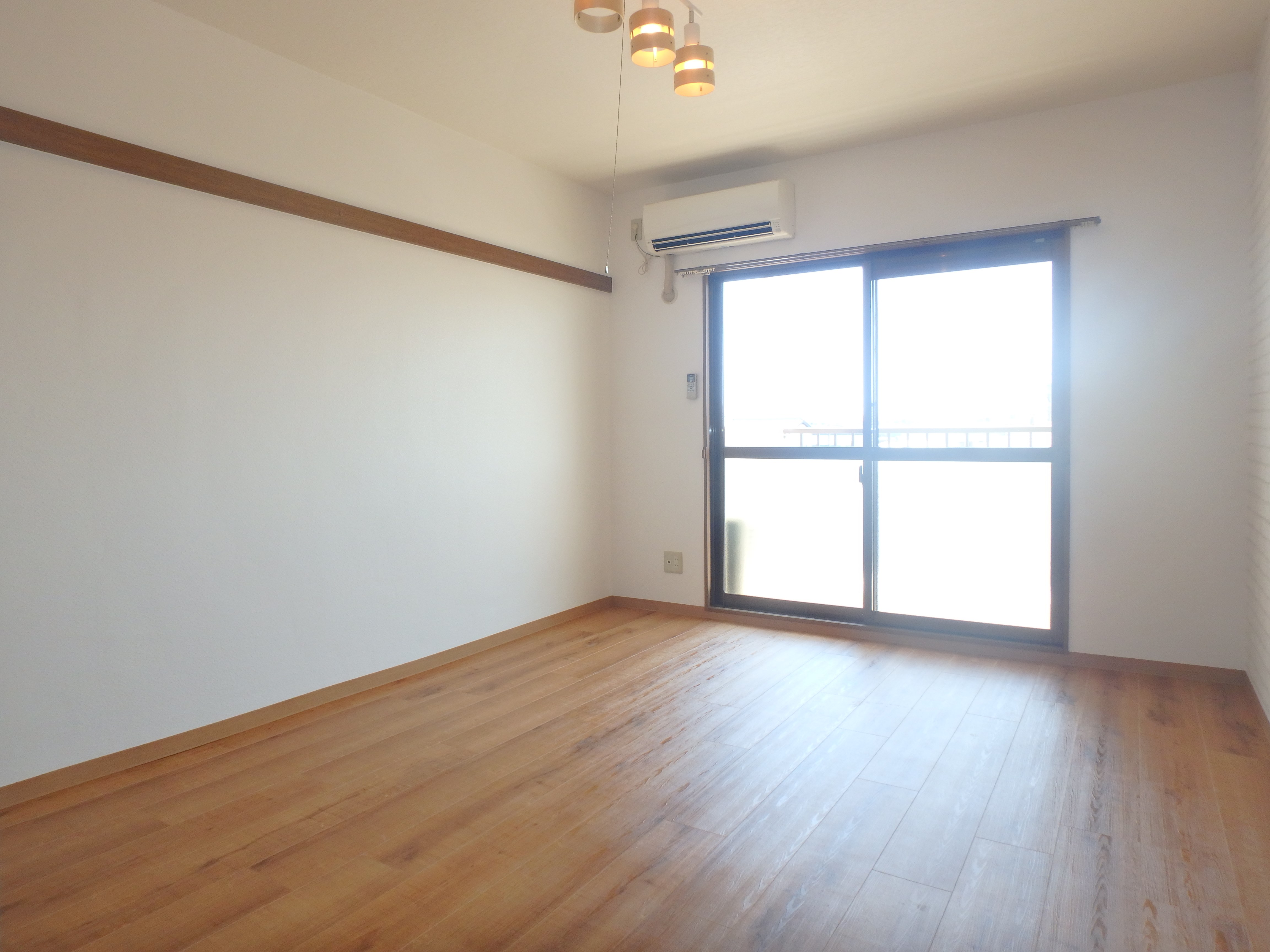 ベル・ブライト リビング