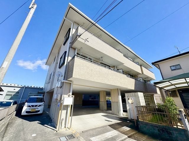 プレステージＹａｍａｍｏｔｏ 303号室 外観