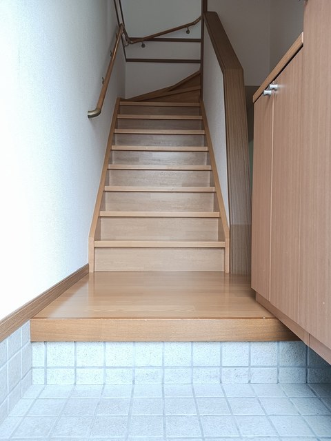 アメニティ・ロジュマンＡ 玄関