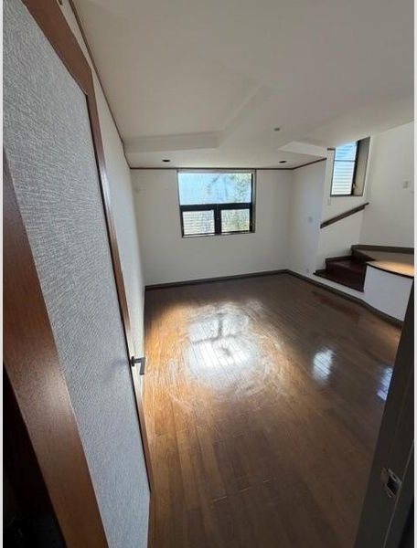 蜆塚1丁目9-10戸建貸家 ベッドルーム