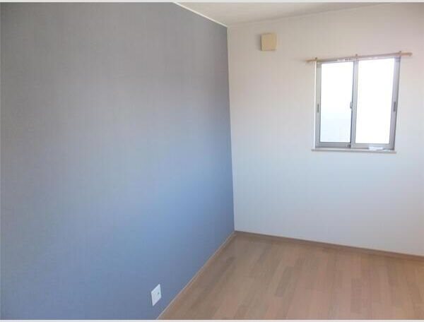 蜆塚1丁目貸家 ベッドルーム