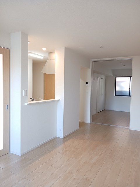 ピュアラ リビング