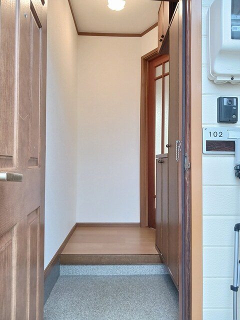 グリーンヒルズ富塚Ａ 玄関