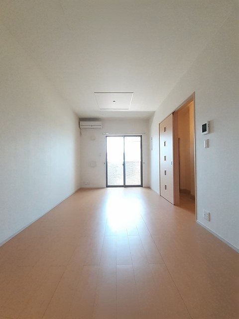 サニーブライト リビング