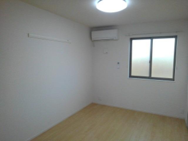 メゾン・ド・ミニョンⅡ ベッドルーム