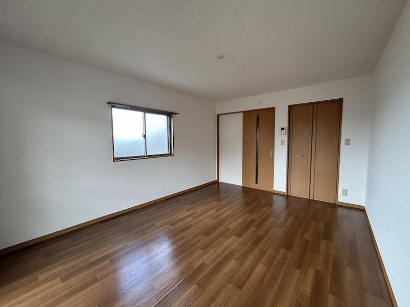 センチュリー2 ベッドルーム