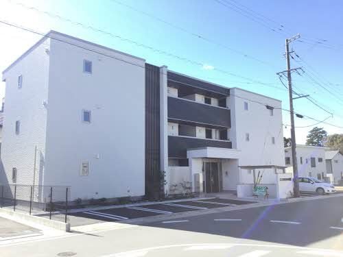 グレイスリー御厨 103号室 外観