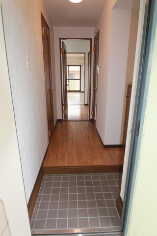 クレアトゥールⅠ 玄関