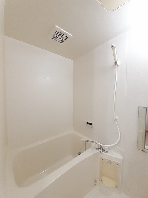 アプリコット・トゥリー 風呂画像