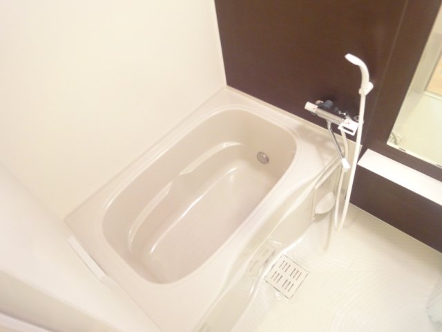 リヴェール 風呂画像