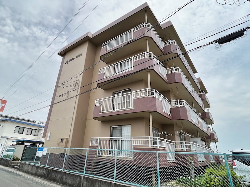 スカイシャトウ城山Ⅰ 301号室 外観