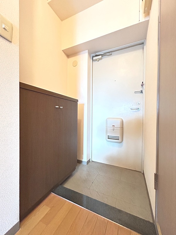 ベルドミール半田山 玄関