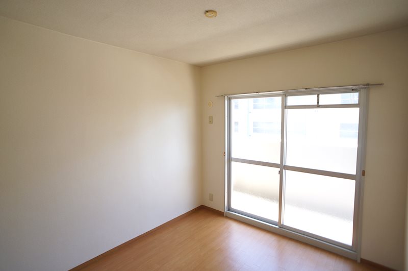 メディオ初生弐番館 ベッドルーム