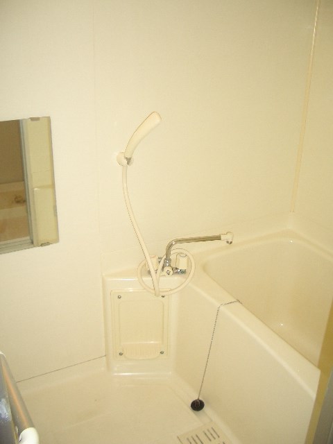 メディオ初生弐番館 風呂画像