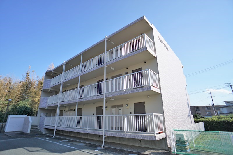 プリメーラ富塚 201号室 外観