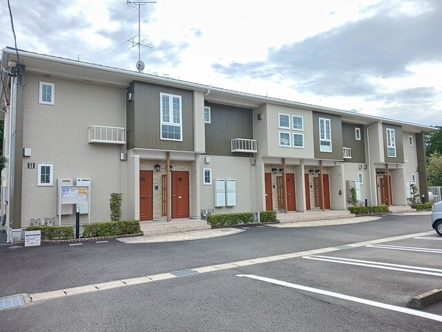 エバーフィールドⅡ 203号室 外観