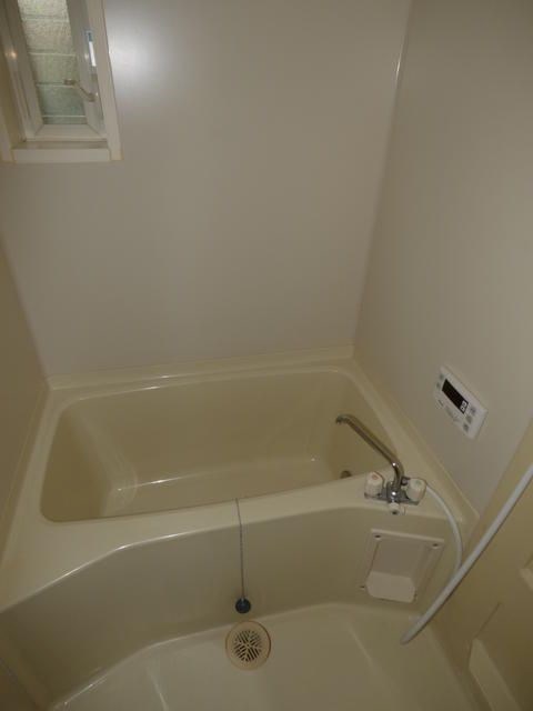 テラスハウス腹福 風呂画像