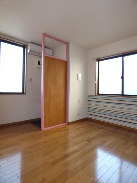 ハピネスすずらん  ベッドルーム