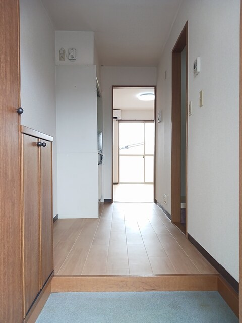 リュエルⅠ 玄関