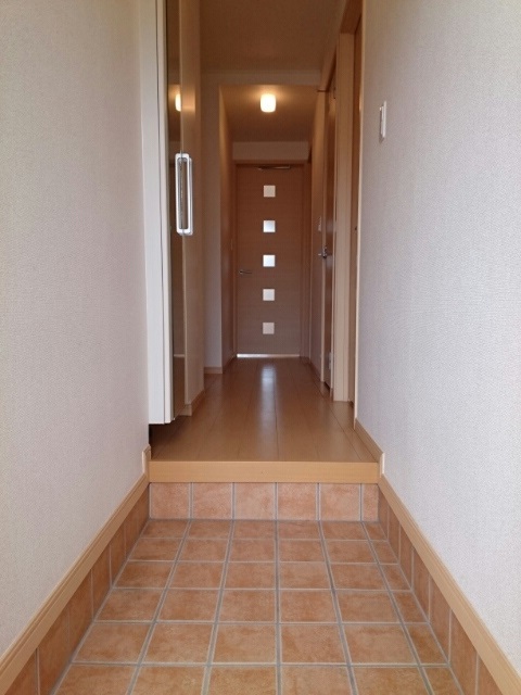 アルカンシエル 玄関