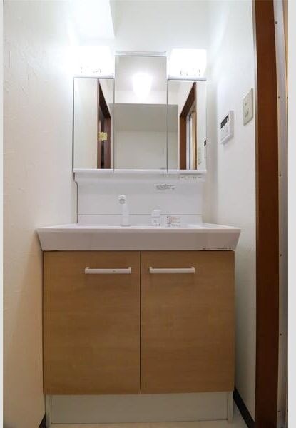 Ｂｌａｎｄｉｎｉ その他1