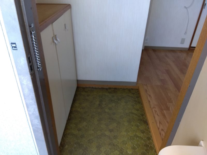 シティハイム初馬 玄関