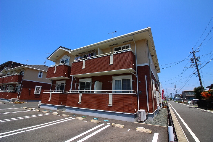 ニューエクレール A 203号室 外観