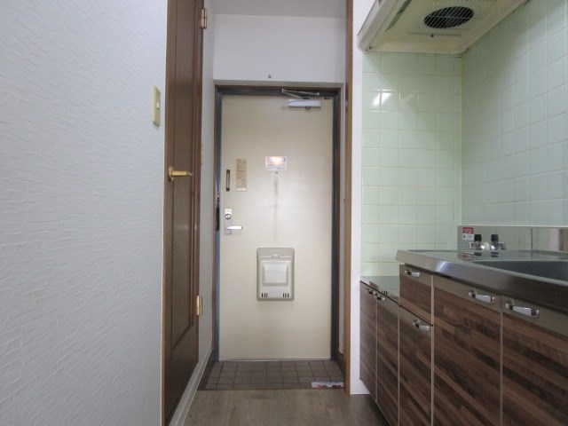 アイレット 玄関