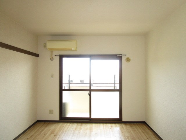 プルメリア リビング