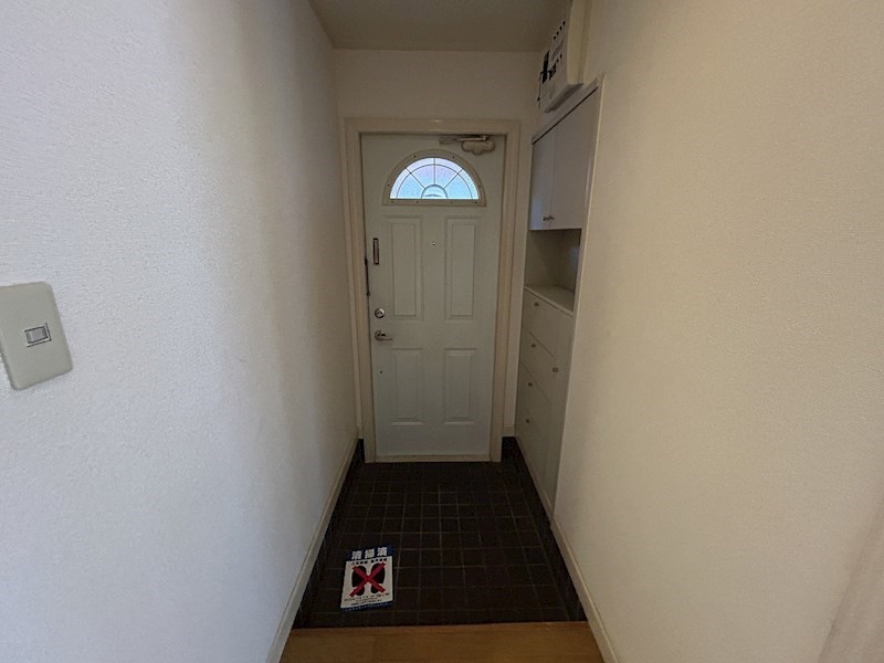 ハミング１ 玄関