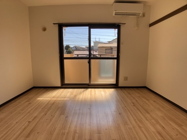 クロスロード広沢 リビング