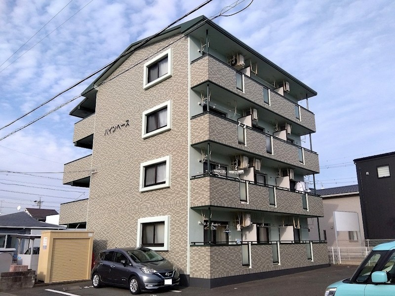 パイン・ベース 202号室 外観