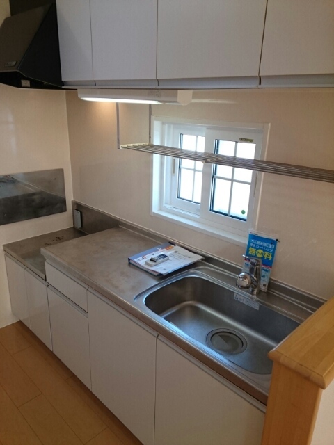 エーデル・ハイム西都台 キッチン