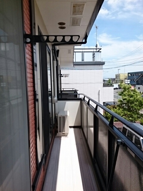 ラフィーネＳ ベランダ