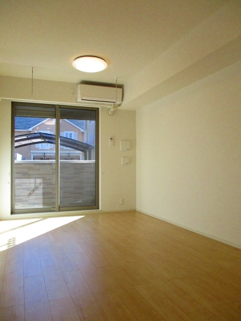 グリーンサイド リビング