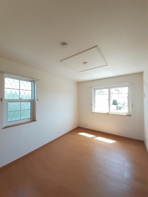 メゾン・ドゥ・アベェニールＢ ベッドルーム