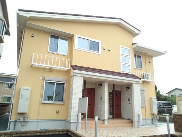 マンダリーヌ 201号室 外観