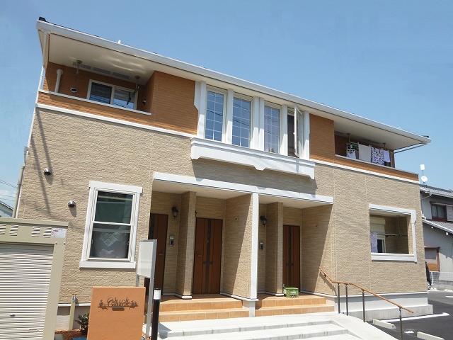 グリュック 201号室 外観