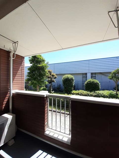 リヴ・プロムネイドＢ ベランダ