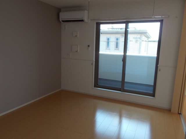 グレイスタウン丸領Ａ リビング