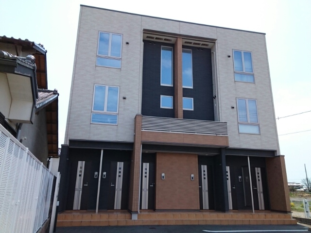 セレノカーサ 302号室 外観