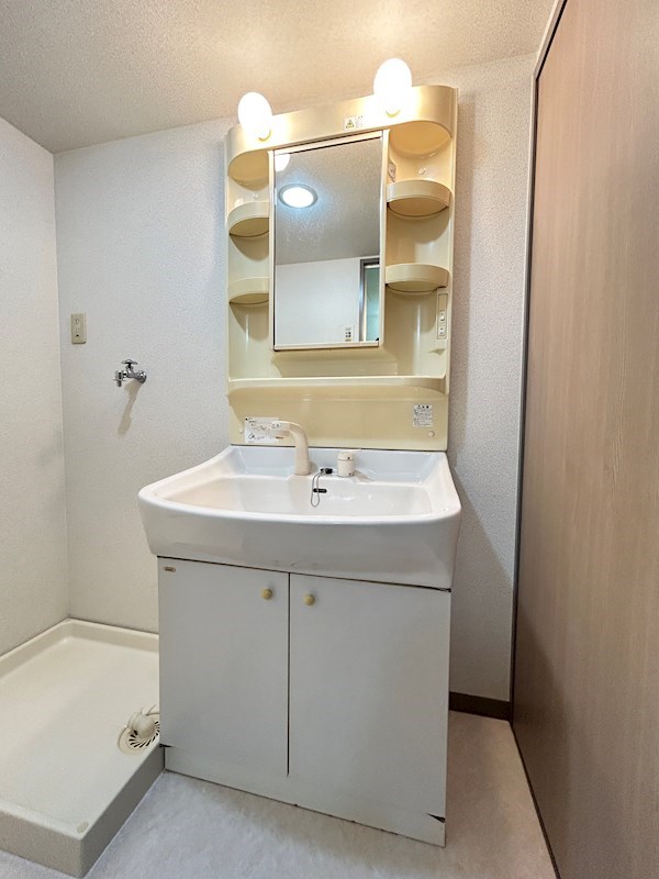 アソシエ その他3