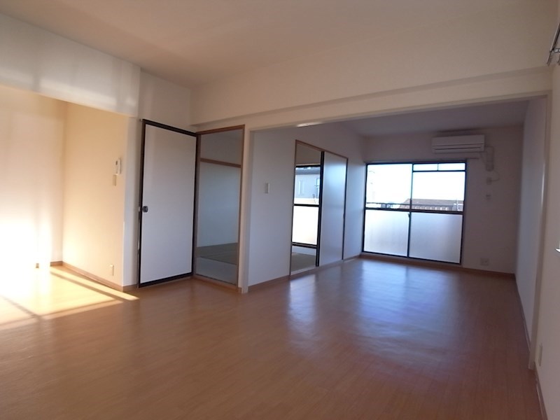 コンフォートシティFUKUROI リビング